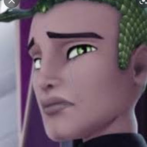 Meet your Posher, Stella